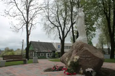 «Змірыліся, што не паедуць нават на могілкі да родных». Пабывалі ў Дзевянішках — вёсцы ў літоўскім выступе, акружаным Гродзеншчынай