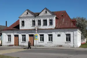 У Гальшанах з аўкцыёну прададуць будынак былой амбулаторыі У Гальшанах з аўкцыёну прададуць будынак былой амбулаторыі