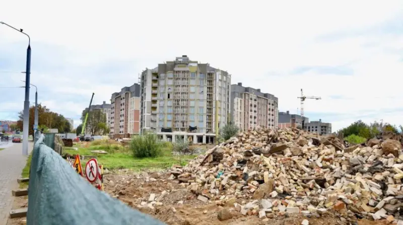 Пасля абвалу сцяны старога склада ў Гродне прызначылі расследаванне Пасля абвалу сцяны старога склада ў Гродне прызначылі расследаванне