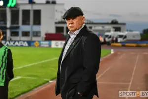 Трэнер футбольнага «Нёмана» ледзь не згарэў у сваім аўтамабілі